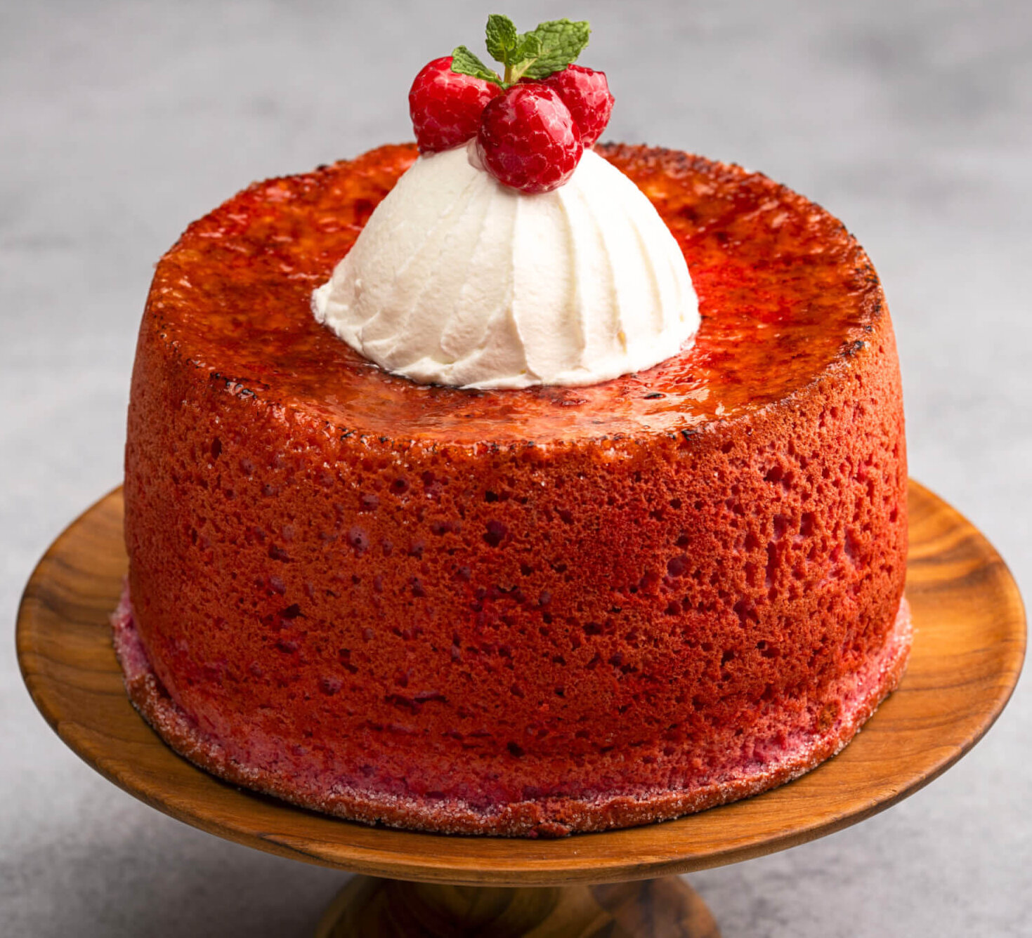 【沖縄ハーバービューホテルの味】お客様の熱いご要望にお応えして、シフォンルージュ再登場。のアイキャッチ画像