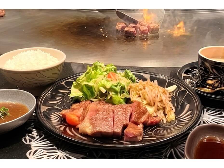 【至高の極み】パワーランチ！～オーストラリア産牛肩ステーキ 200g！！～の画像