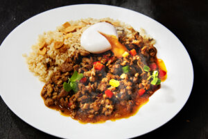 ガパオの懺悔ニンニク飯