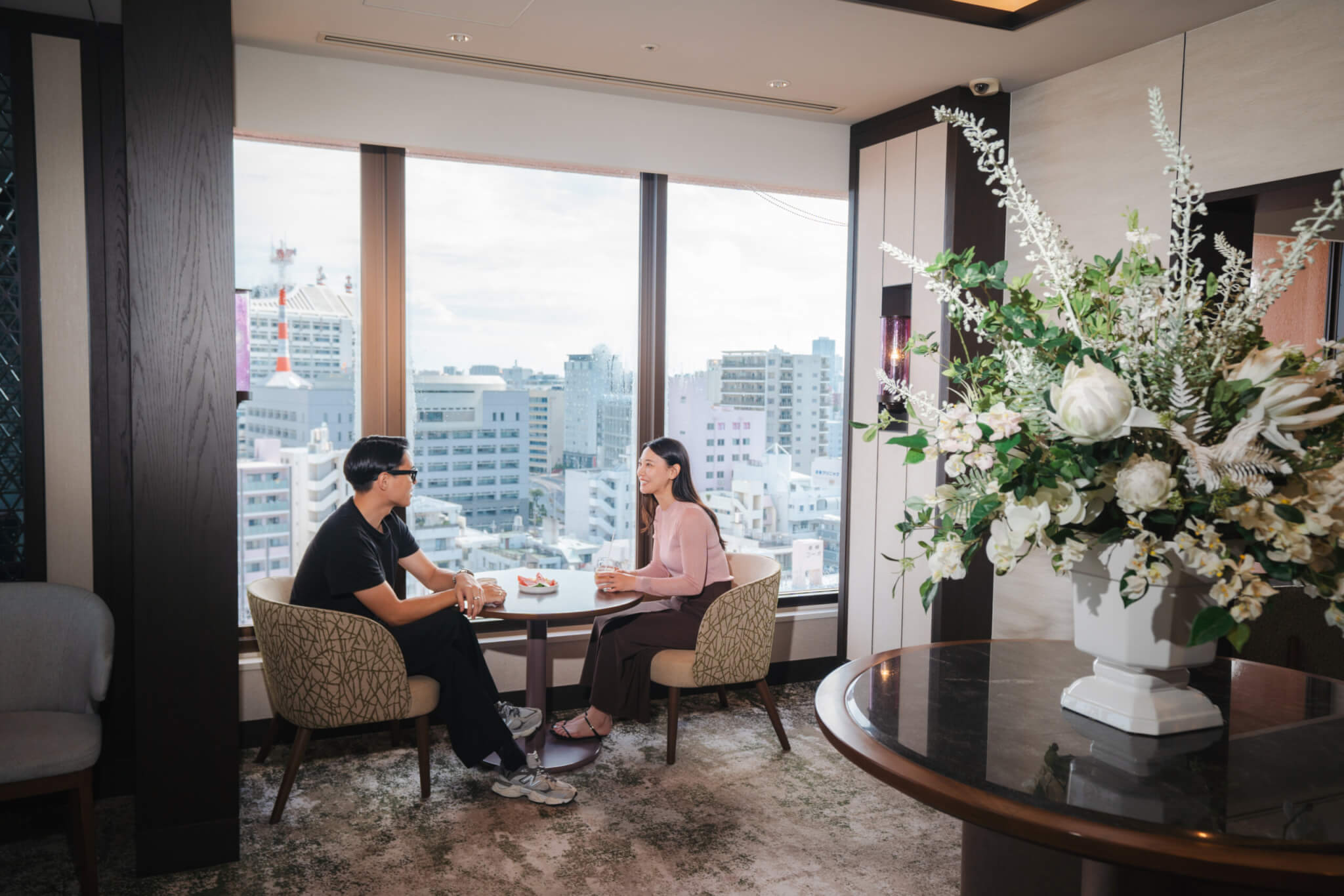 SKY LOUNGE